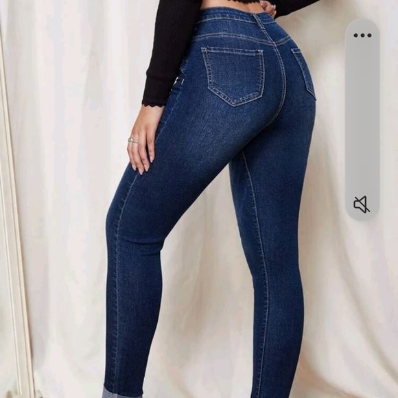 Womens dark wash jeans - Picture 2 of 2